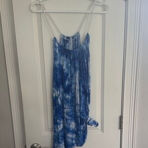Blue and White Tie-Dye Dress- super soft and great for a beach cover-up!!❤️🔥